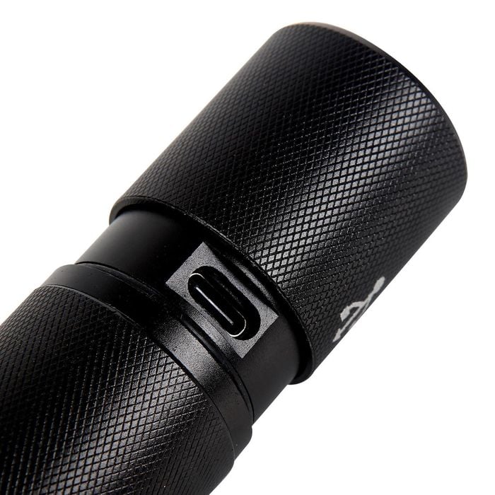 Drop Proof Rechargeable Torch - 3AAA - Image 7