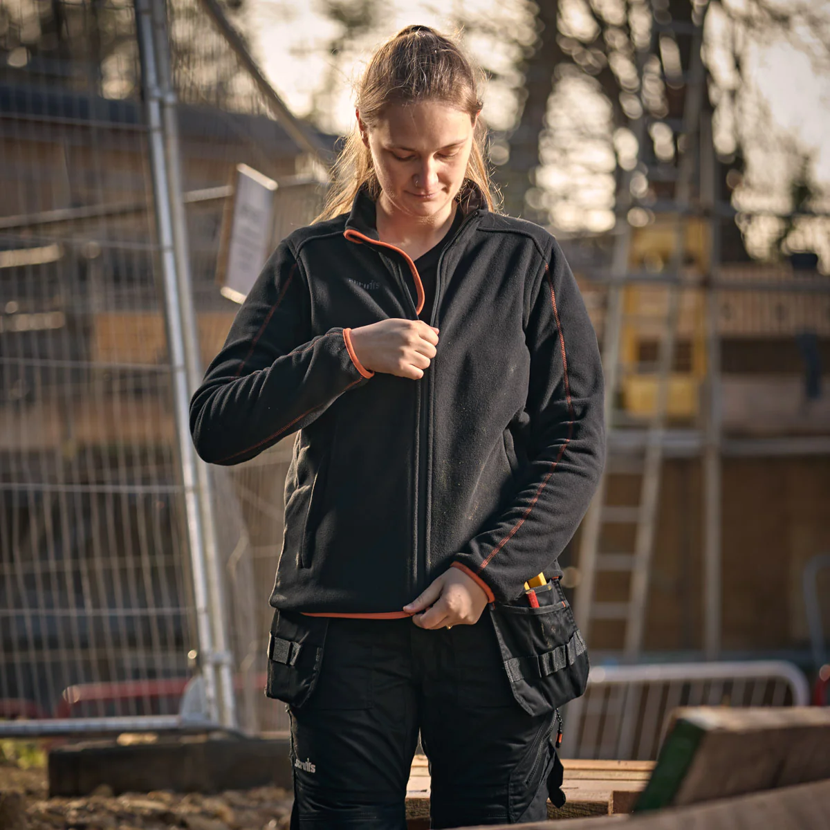 Women's Harbour Worker Microfleece - Image 3